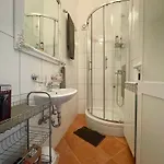 公寓 Spacious Tar-Vabriga